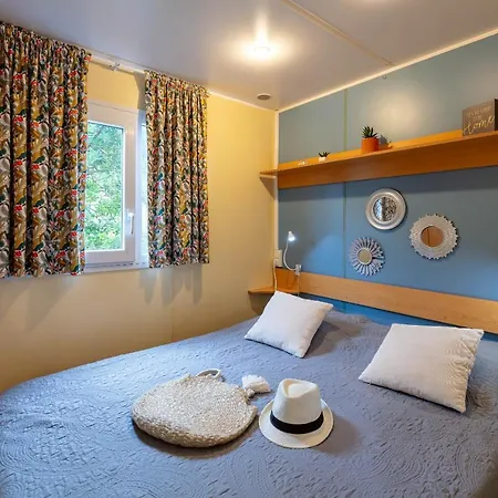 La Doucette, Mobil-home Climatisé Au Cœur Du Vignoble Et à 50m De La